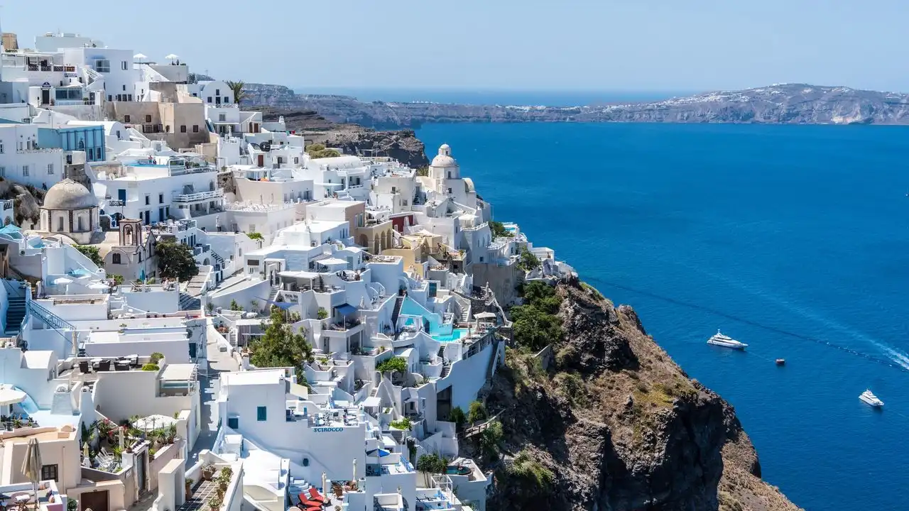 The Main Differences Between Cypriot And Standard Modern Greek