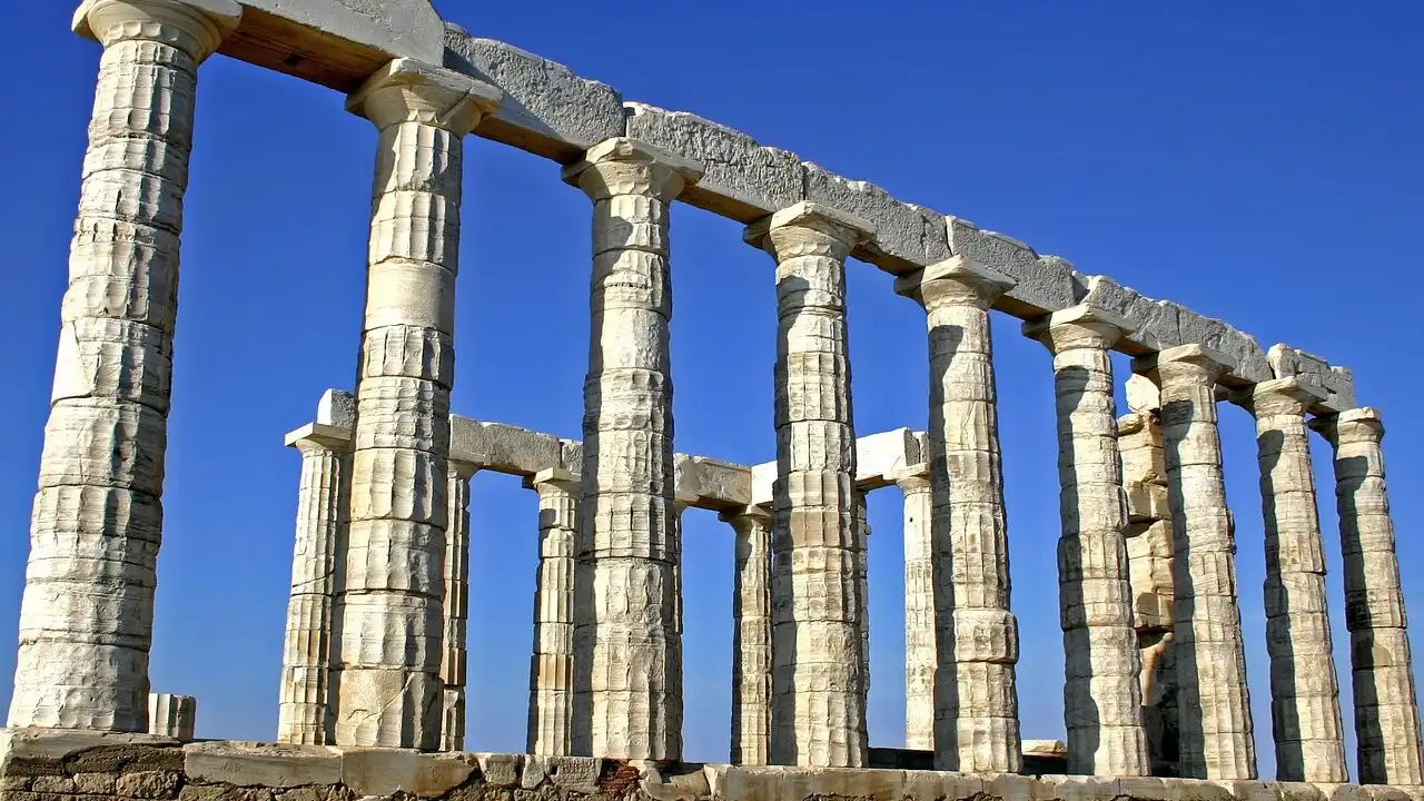 10 Hilarious Greek Idioms Translated Into English